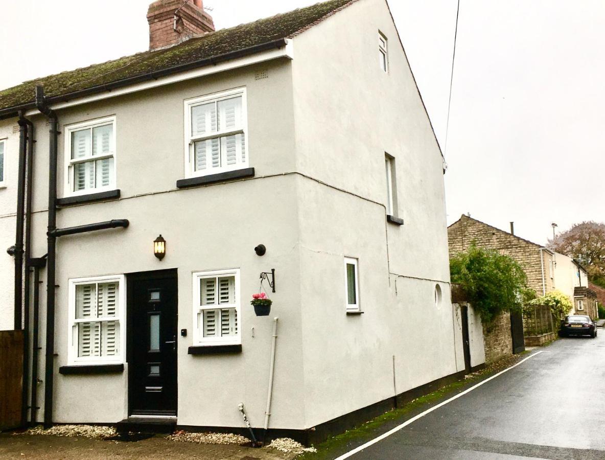 St Mary'S Cottage Boston Spa Buitenkant foto